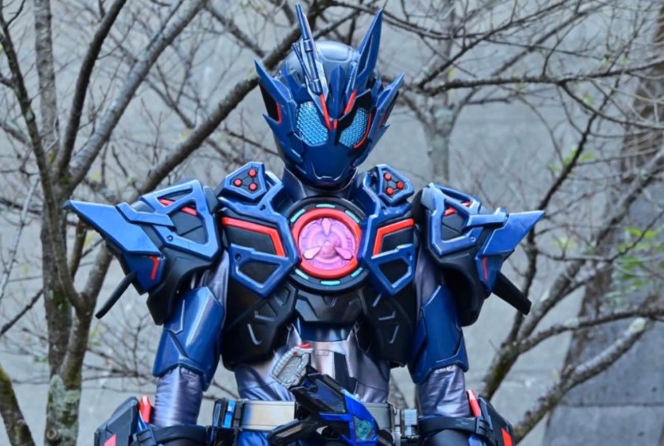 仮面ライダーバルカン アサルトウルフがかっこいい！変身ポーズや